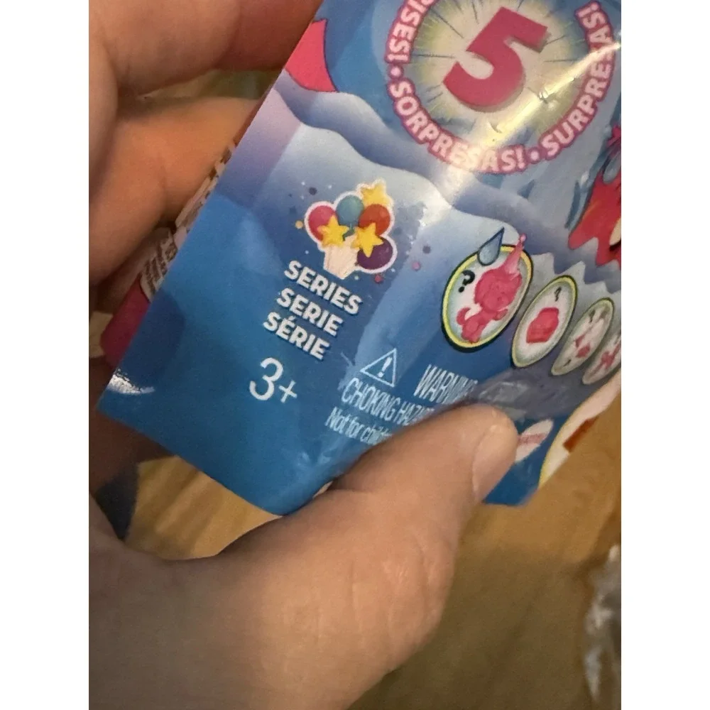 Barbie Color Reveal Mermaid Pet Series Included‎ 4 Surprises